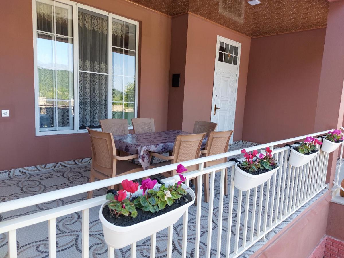 Villa Riverfront