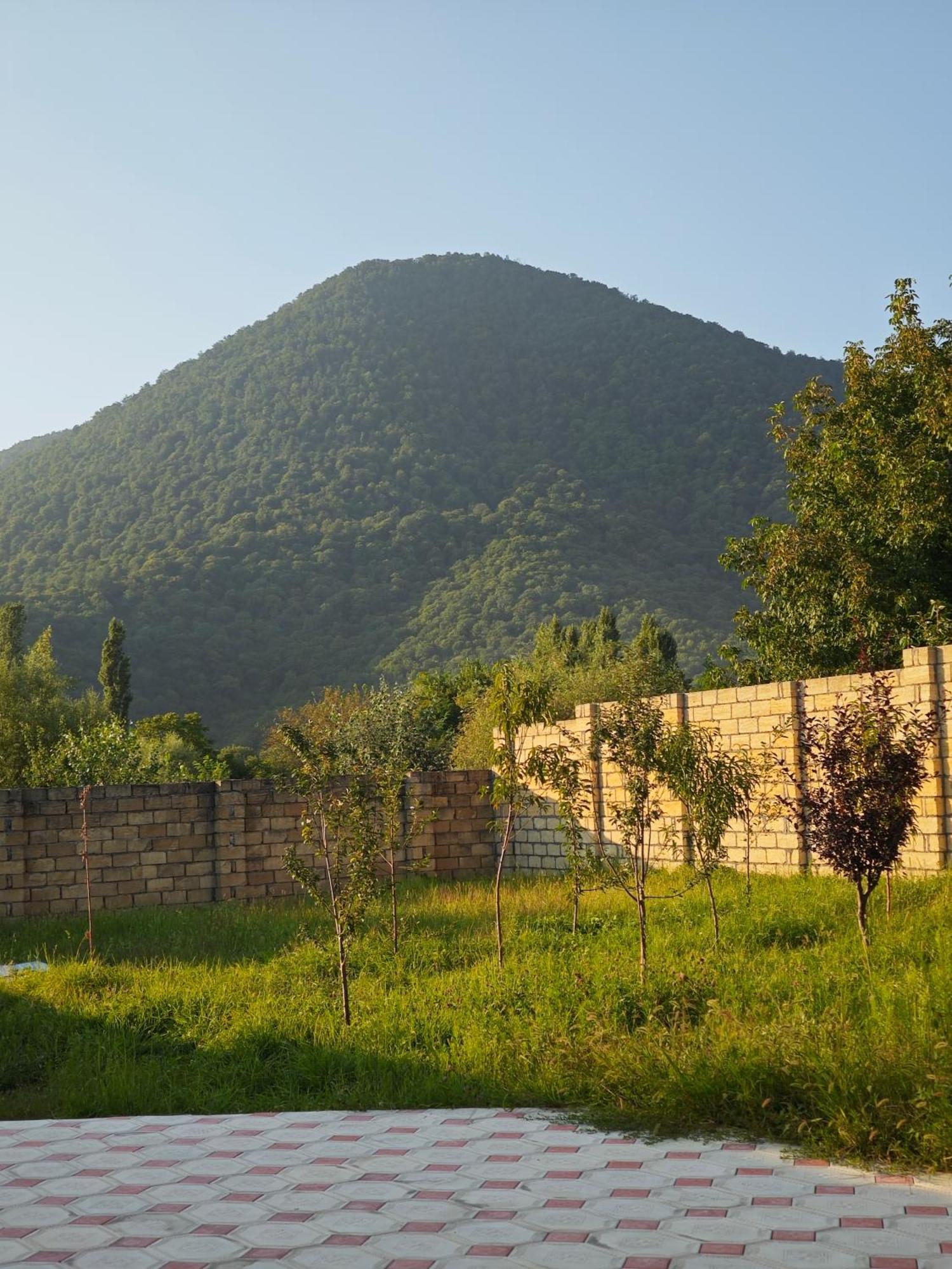 Riverfront Villa Qəbələ